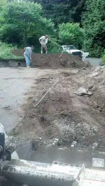 Driveway Extension & Retaining Wall, Bellevue WA, photo 4