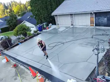 Two-Tone Octagon Pattern Driveway, Puget Sound WA, photo 14
