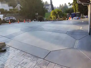 Two-Tone Octagon Pattern Driveway, Puget Sound WA, photo 3